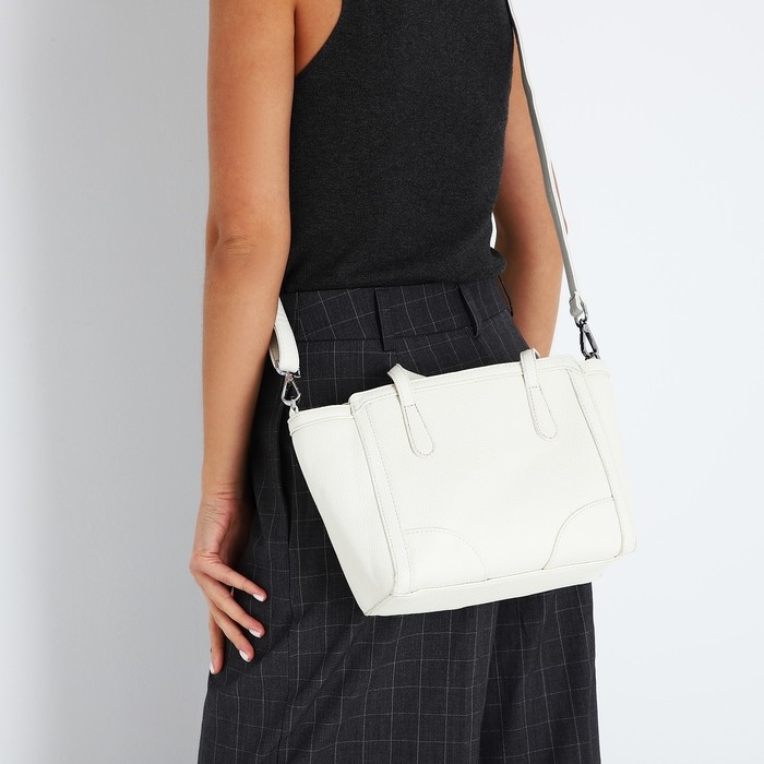 Сумка женская тоут на молнии, цвет белый Сумка женская тоут на молнии, цвет белый