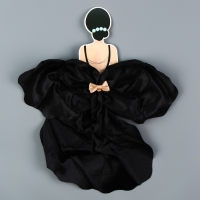 Топпер «Красотка в чёрном» Топпер «Красотка в чёрном»