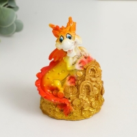 Сувенир полистоун "Огненный дракон на монетах/слитках" МИКС 6х5х9 см