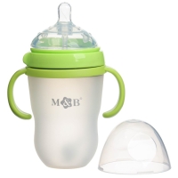 Бутылочка для кормления M&B, ШГ Ø70мм, от 6 мес, 250мл, с ручками, силиконовая колба, цвет зеленый Бутылочка для кормления M&B, ШГ Ø70мм, от 6 мес, 250мл, с ручками, силиконовая колба, цвет зеленый