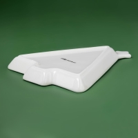 Тарелка новогодняя Доляна &laquo;Приближение чуда&raquo;, 26&times;20&times;3 см, керамика, цвет белый