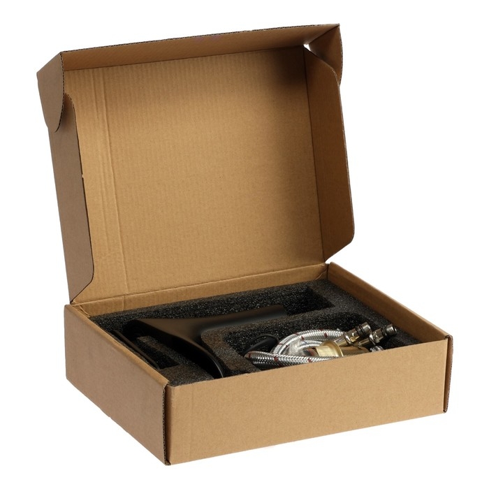 Смеситель для раковины ZEIN Z3806, однорычажный, каскадный излив высотой 9.5 см, черный Смеситель для раковины ZEIN Z3806, однорычажный, каскадный излив высотой 9.5 см, черный