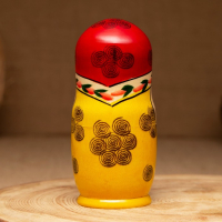 Матрёшка &laquo;Нина&raquo;, красный платок, 6 кукольная, 12-14 см