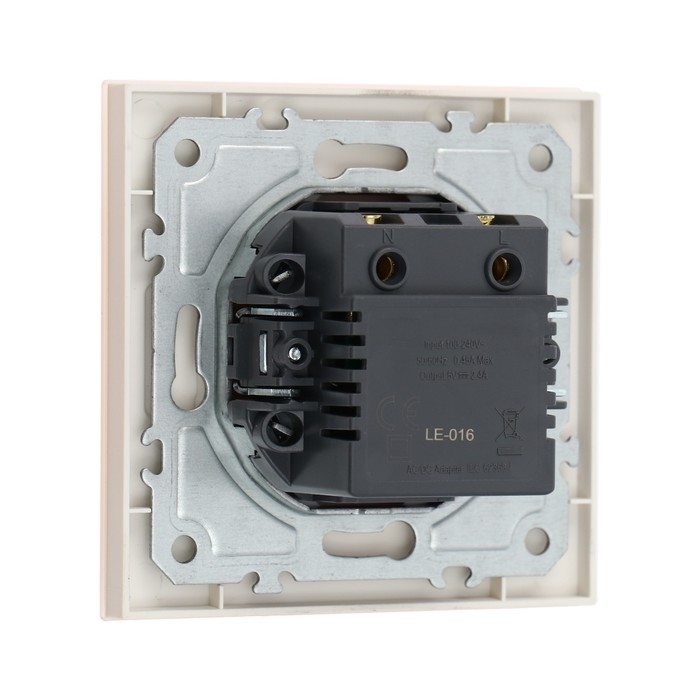 Розетка с USB-A + USB-C разъёмами, 2.1 A, 5В, TOT Matte Glass, скрытая, стекло, бежевая Розетка с USB-A + USB-C разъёмами, 2.1 A, 5В, TOT Matte Glass, скрытая, стекло, бежевая