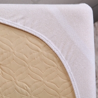 Наматрасник непромокаемый Бережный, размер 60х120/20, натяжная мембрана, хлопок 80%, полиэстер 20% Наматрасник непромокаемый Бережный, размер 60х120/20, натяжная мембрана, хлопок 80%, полиэстер 20%