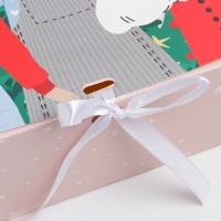 Коробка подарочная новогодняя складная &laquo;Подружки&raquo;, 31 х 24.5 х 8 см, Новый год