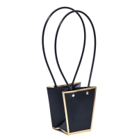 Сумка для цветов &laquo;Чёрная&raquo;, с тиснением, влагостойкая, 12 x 12 - 8 x 8 - 12,5 см