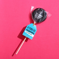 Леденец с печатью на палочке &laquo;Займи свой рот&raquo;, вкус: кола, 25 г.