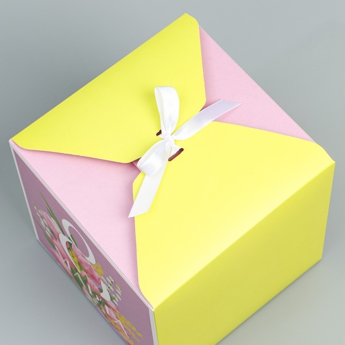 Коробка подарочная складная, упаковка, &laquo;8 марта&raquo;, 18 х 18 х 18 см