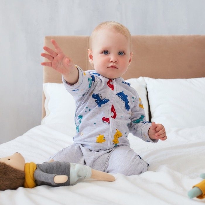 Комплект: худи и брюки Крошка Я Комплект: худи и брюки Крошка Я "Dino", рост 68-74 см, цвет серый