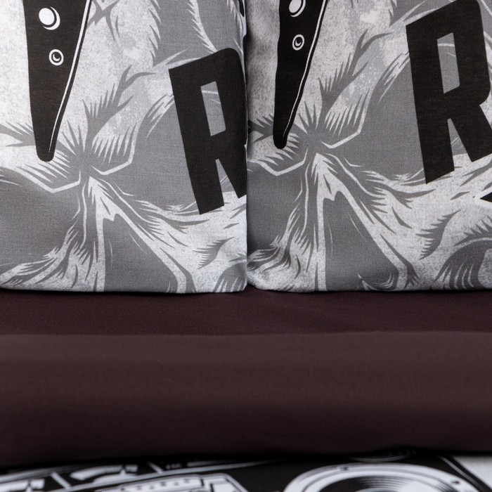 Постельное бельё «Этель» 1, 5 сп. Rock star 143х215 см, 150х214 см, 70х70 см -2 шт, 100% хлопок, бязь 125 г/м2 Постельное бельё «Этель» 1, 5 сп. Rock star 143х215 см, 150х214 см, 70х70 см -2 шт, 100% хлопок, бязь 125 г/м2