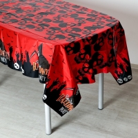 Скатерть &laquo;Хэллоуин&raquo;, 137 &times; 183 см