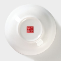 Соусник фарфоровый «Золотая линия», 240 мл, d=10,5 см, цвет белый Соусник фарфоровый «Золотая линия», 240 мл, d=10,5 см, цвет белый