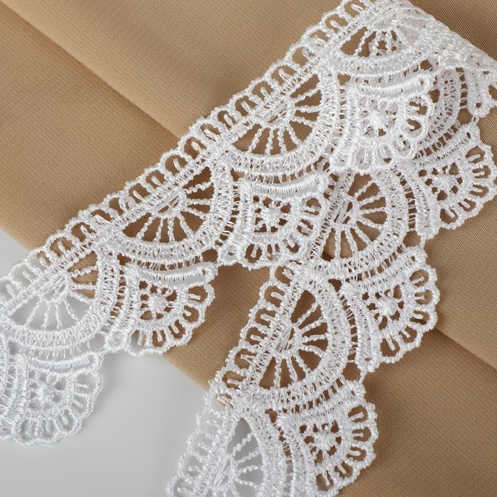 Кружево гипюровое, 35 мм &times; 11 &plusmn; 1 м, цвет белый