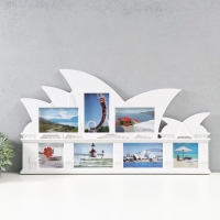 Мультирамка на 7 фото (10х15/5 шт, 10х10/2 шт) пластик, цв. белый Мультирамка на 7 фото (10х15/5 шт, 10х10/2 шт) пластик, цв. белый