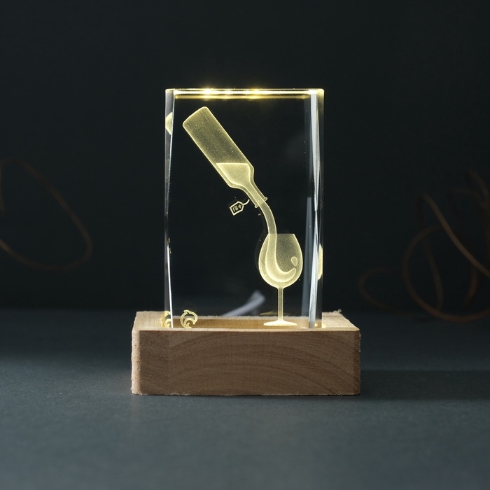 Сувенир стекло подсветка Сувенир стекло подсветка "Прямоугольник. Бокал и вино" подставка дерево, USB 7х7х10