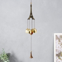 Музыка ветра металл "Эйфелева башня" 4 колокольчика 1 фигурка 40 см Музыка ветра металл "Эйфелева башня" 4 колокольчика 1 фигурка 40 см