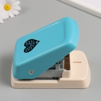 Дырокол фигурный рисунок 5х5 см "Сердце фигурное" 8.6х14,6х6,9 см Дырокол фигурный рисунок 5х5 см "Сердце фигурное" 8.6х14,6х6,9 см