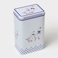 Банка для сыпучих продуктов «Гуси», 2,7 л, 13,5 х 9,5 х 21,5 см, жесть, цвет белый в горох Банка для сыпучих продуктов «Гуси», 2,7 л, 13,5 х 9,5 х 21,5 см, жесть, цвет белый в горох