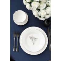 Тарелка глубокая фарфоровая с утолщённым краем Magistro La Perle, 580 мл, d=22 см, цвет белый Тарелка глубокая фарфоровая с утолщённым краем Magistro La Perle, 580 мл, d=22 см, цвет белый