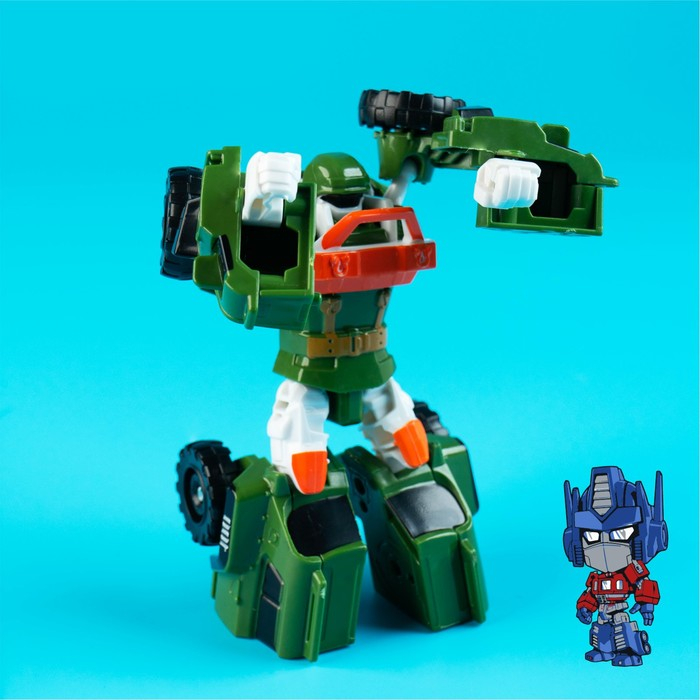 Робот &laquo;Автобот&raquo;