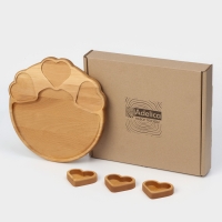 Подарочный набор деревянной посуды Adelica, поднос с 3 соусниками, 30&times;28&times;1,8 см, в подарочной коробке, берёза