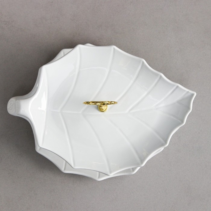 Этажерка «Листик», двухъярусная, большая, фарфор, Иран Этажерка «Листик», двухъярусная, большая, фарфор, Иран