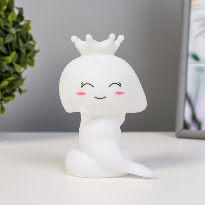 Ночник Ночник "Русалочка" LED от батареек белый 7х7,5х13 см RISALUX