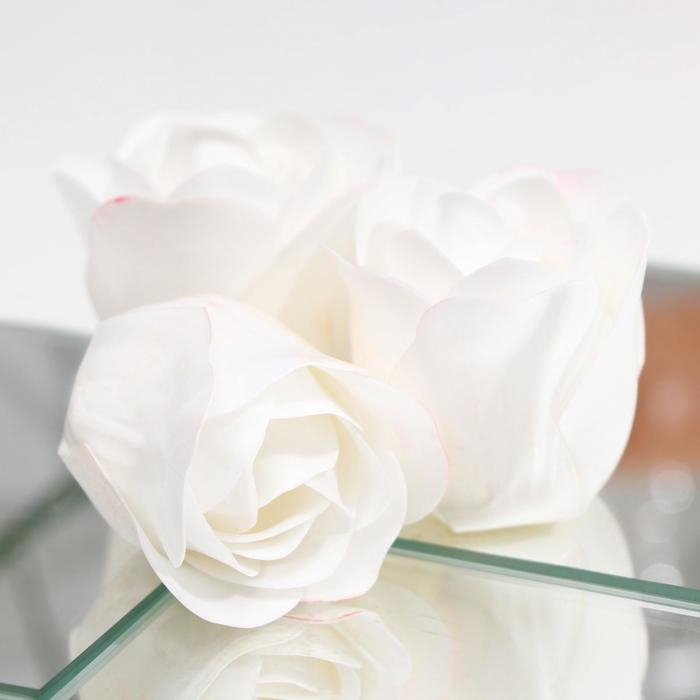 Мыльные розочки, белые, набор 9 шт. Мыльные розочки, белые, набор 9 шт.