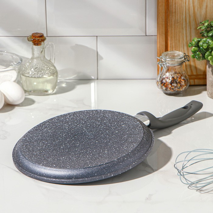Сковорода блинная &laquo;Гранит&raquo;, d=24 см, пластиковая ручка, антипригарное покрытие, цвет серый