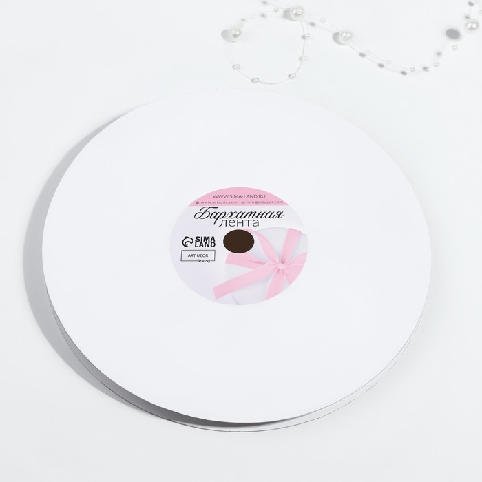 Лента бархатная, с золотым люрексом, 6 мм, 18 ± 1 м, цвет коричневый №119 Лента бархатная, с золотым люрексом, 6 мм, 18 ± 1 м, цвет коричневый №119