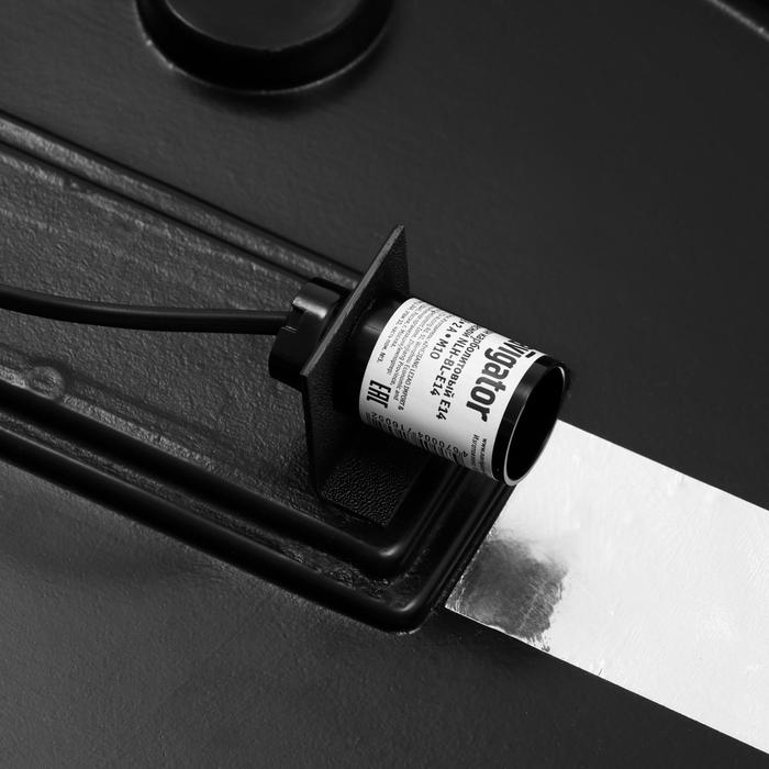 Аквариум Аквариум "Сектор" угловой с крышкой, 70 литров, 50 х 50 х 39,5/44,5 см, чёрный