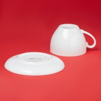 Новогодняя чайная пара Доляна &laquo;Сани Деда Мороза&raquo;, 2 предмета: чашка 210 мл, блюдце d=15 см, фарфор, цвет белый