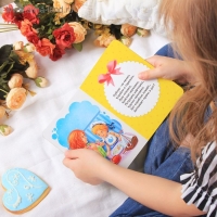 Книга картонная &laquo;Кормилочки&raquo;, 10 стр.