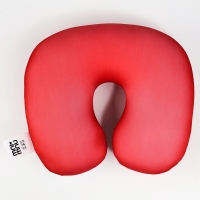 Новый год. Подушка для путешествий антистресс &laquo;Змея с подарками&raquo;,