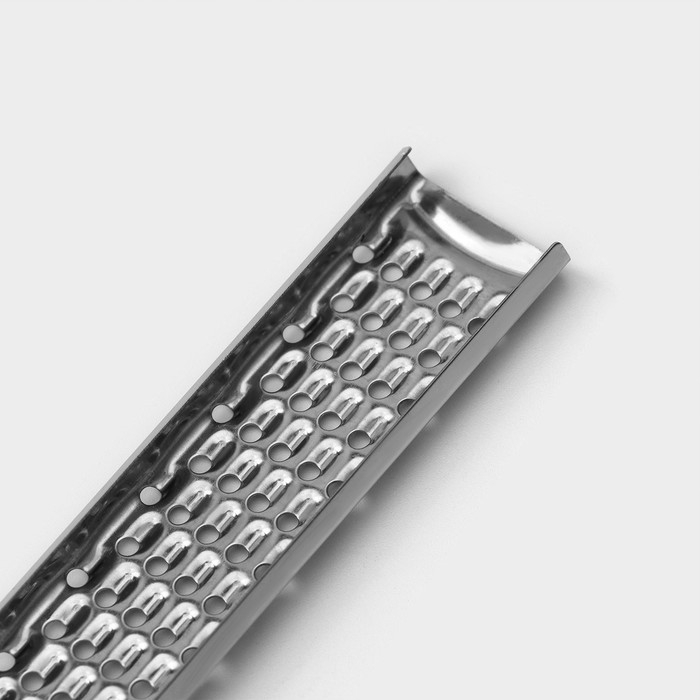 Тёрка для сыра Доляна «Металлик», 31,5 см, с ручкой, серебристая Тёрка для сыра Доляна «Металлик», 31,5 см, с ручкой, серебристая