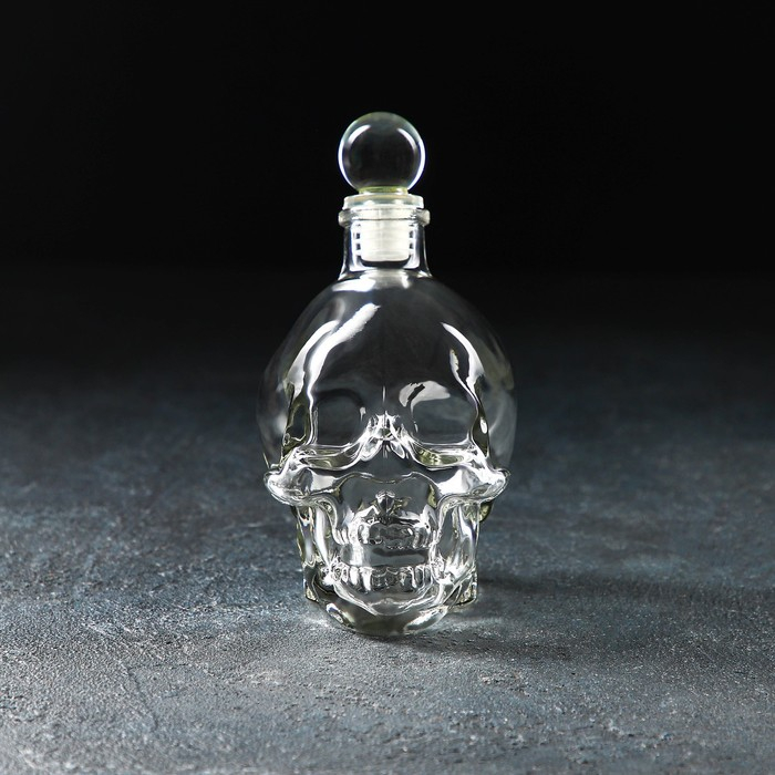 Штоф стеклянный Magistro &laquo;Череп. Хэллоуин&raquo;, 400 мл