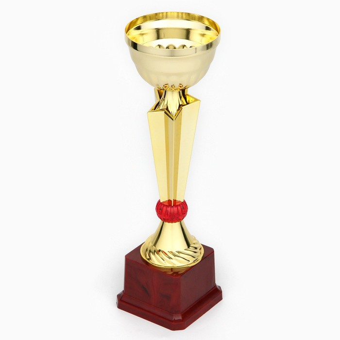 Кубок 174В, наградная фигура, золото, подставка пластик, 29,3 х 10 х 7,5 см. Кубок 174В, наградная фигура, золото, подставка пластик, 29,3 х 10 х 7,5 см.