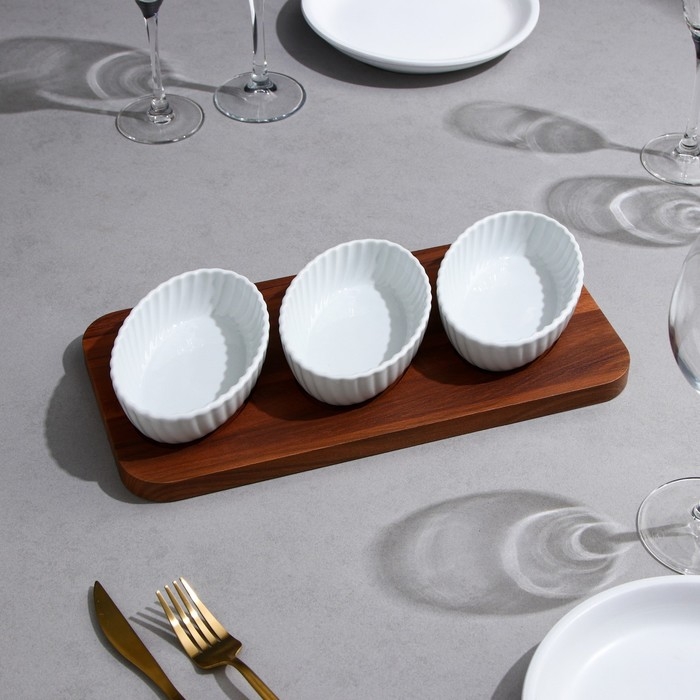 Менажница «Кармен», 3 шт: 250 мл, овальная, деревянное основание, фарфор, Иран Менажница «Кармен», 3 шт: 250 мл, овальная, деревянное основание, фарфор, Иран