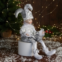 Новогодний шут "В нарядном костюмчике" музыка шевелит головой, 46 см, белый Новогодний шут "В нарядном костюмчике" музыка шевелит головой, 46 см, белый