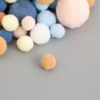 Декор для творчества "Помпончики. Пастила" d=1-3 см набор 135 шт Декор для творчества "Помпончики. Пастила" d=1-3 см набор 135 шт