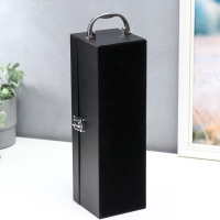 Шкатулка дерево, кожзам под бутылку "Гладкая кожа" 3 предмета 35х11х12 см Шкатулка дерево, кожзам под бутылку "Гладкая кожа" 3 предмета 35х11х12 см