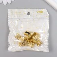 Уголок (ножка) для шкатулки пластик "Лапа" набор 4 шт золото 2,2х2,3 см Уголок (ножка) для шкатулки пластик "Лапа" набор 4 шт золото 2,2х2,3 см