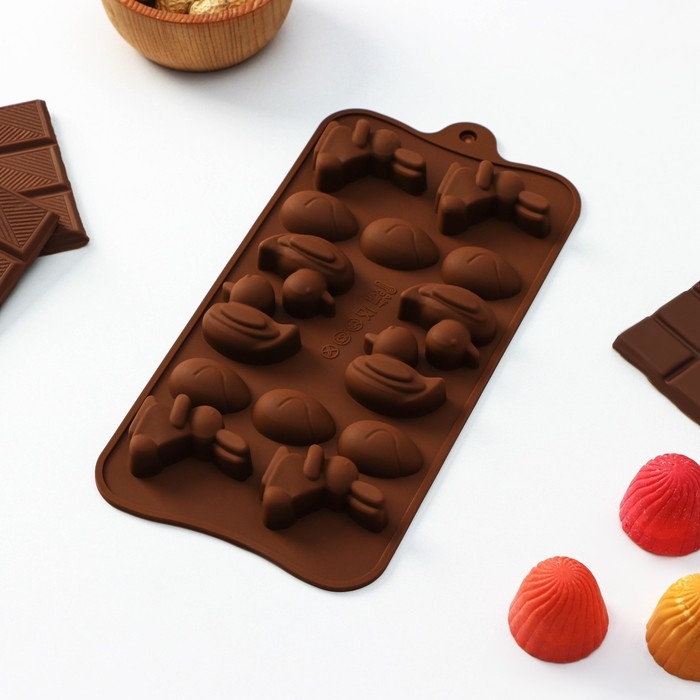 Форма для конфет и шоколада Доляна &laquo;Зайцы, утки и яйца&raquo;, силикон, 22&times;10,2&times;1,4 см, 14 ячеек, цвет коричневый
