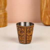 Набор стопок &laquo;Медведь&raquo;, 3 шт, в футляре, 4,5&times;4,5&times;8 см, береста