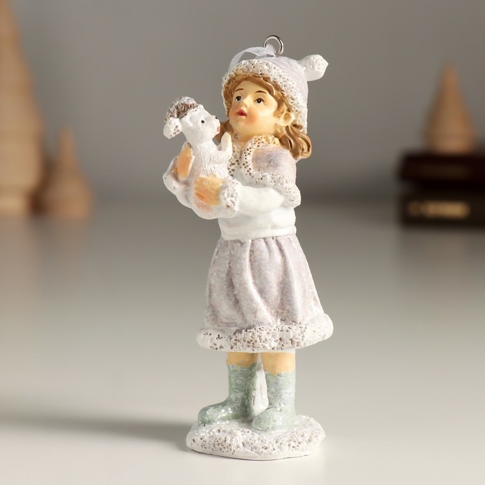 Сувенир полистоун подвеска "Малышка с любимцем в шапке" 4х4х10,5 см