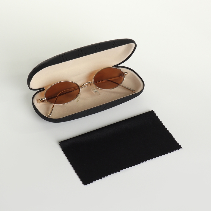 Футляр для очков на хлопушке, длина 16 см, цвет чёрный Футляр для очков на хлопушке, длина 16 см, цвет чёрный