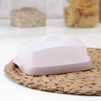 Маслёнка &laquo;Таира&raquo;, пластиковая, 16,5&times;12 см, цвет розовый