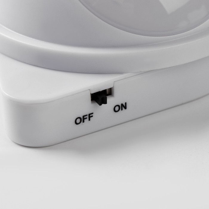 Фонарь-светильник, 80 лм, COB, 3 ААА, магнит, клейкая основа, 7.5 х 9.2 х 5.5 см