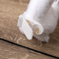 Светодиодная фигура «Белочка» 7 × 14 × 5 см, флок, батарейки CR2032х2 (в комплекте), свечение тёплое белое Светодиодная фигура «Белочка» 7 × 14 × 5 см, флок, батарейки CR2032х2 (в комплекте), свечение тёплое белое